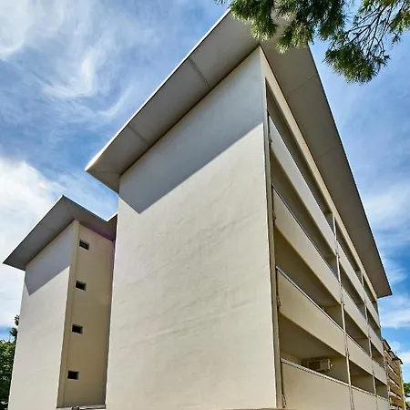 Columbia 3* Бибионе