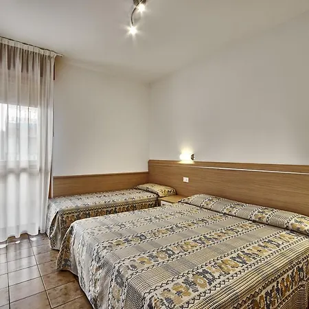 Hotel apartamentowy Columbia 3*