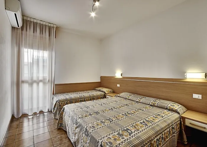 Ξενοδοχείο με διαμερίσματα Columbia 3*